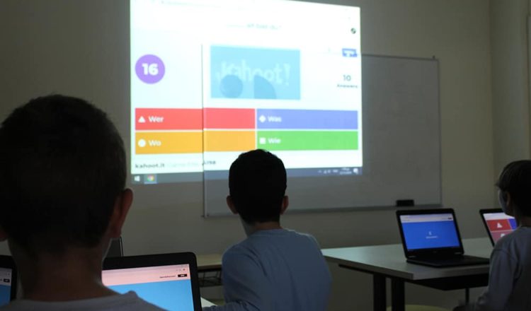 Μαθήματα Γερμανικών στο ψηφιακό περιβάλλον του Προγράμματος «Kahoot»
