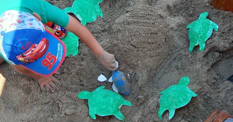 Οι μαθητές του Kids Summer Camp προστατεύουν τη θαλάσσια χελώνα Καρέτα – Καρέτα