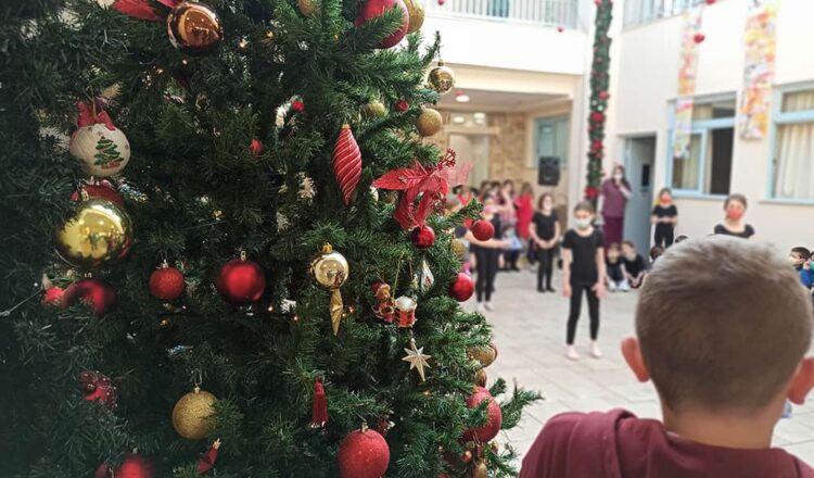 Με μεγάλη επιτυχία πραγματοποιήθηκε το Φιλανθρωπικό Χριστουγεννιάτικο Bazaar των Μαθητικών Κοινοτήτων του Σχολείου μας