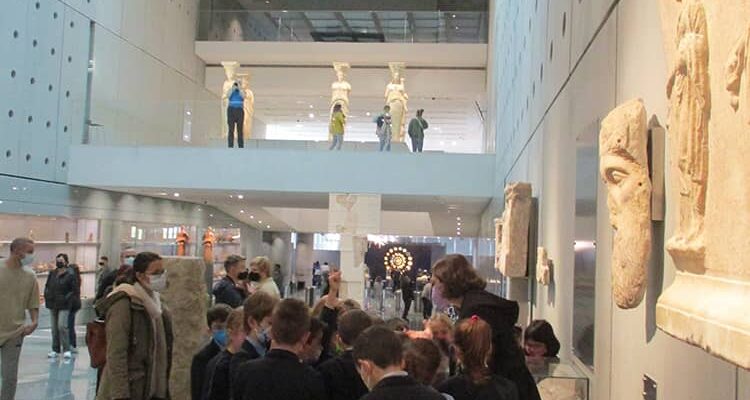 Οι μαθητές της Γ’ Δημοτικού στο Νέο Μουσείο Ακρόπολης