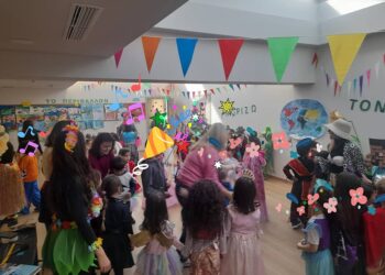 Μεγαλώνοντας τον κύκλο της φιλίας