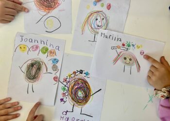 From Emotions to Expressions, Through English Impressions!