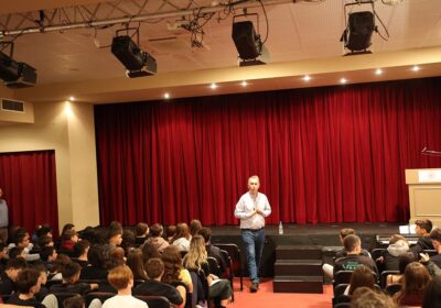 Ομιλία: Η Ασφαλής Χρήση του Διαδικτύου και οι Προκλήσεις της Τεχνητής Νοημοσύνης