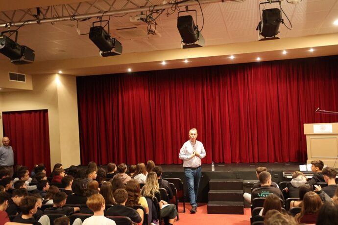 Ομιλία: Η Ασφαλής Χρήση του Διαδικτύου και οι Προκλήσεις της Τεχνητής Νοημοσύνης