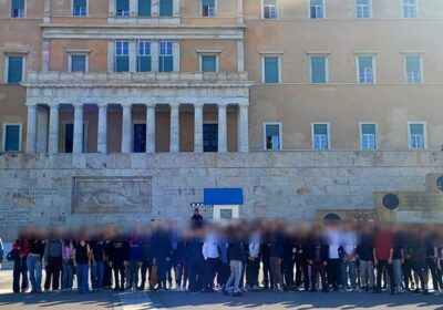 Βιώνοντας τη Δημοκρατία: Επίσκεψη της γ΄ Γυμνασίου στη Βουλή των Ελλήνων