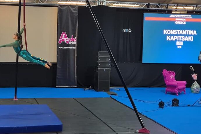 Η Νάντια Καπιτσάκη από την Εκπαιδευτική Αναγέννηση διακρίνεται στην παγκόσμια σκηνή της Aerial Gymnastics