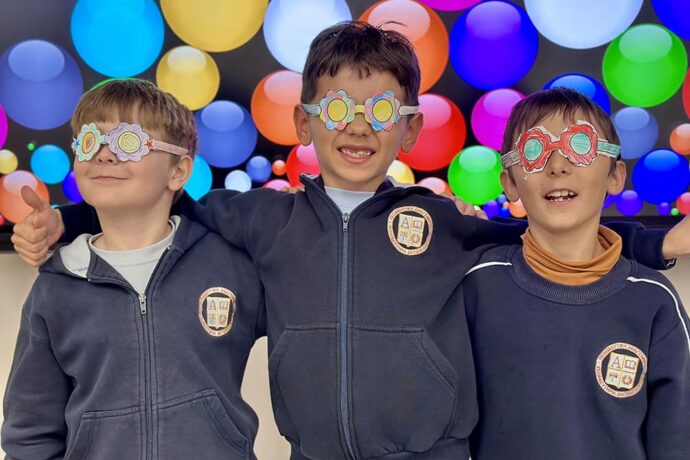 «I see the good in you»: Μαθαίνοντας Αγγλικά με ενσυναίσθηση και θετική σκέψη στη Β΄ Δημοτικού