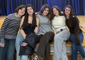 Θριαμβευτική η συμμετοχή των μαθητών της Εκπαιδευτικής Αναγέννησης στον Τελικό του Moraitis Debate Cup 2026