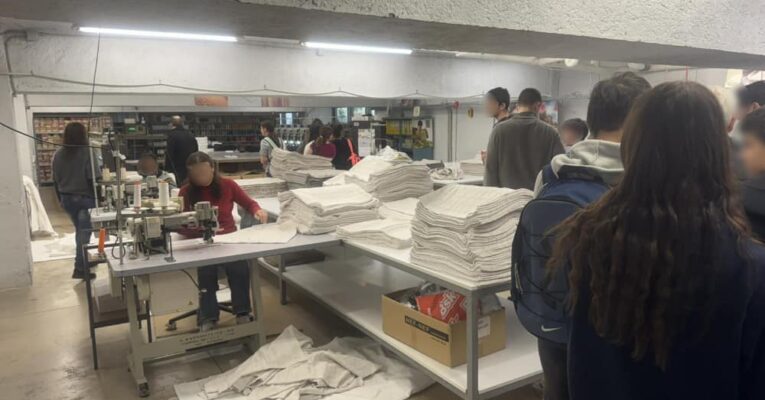 Εκπαιδευτική επίσκεψη της β΄ Γυμνασίου στην εταιρεία NEF-NEF