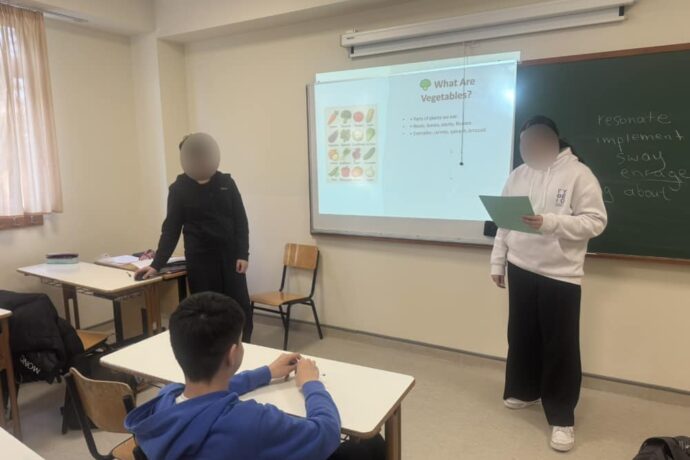 Διατροφική Πυραμίδα και Αγγλικά: Εκπαιδευτική Δραστηριότητα της Γ΄ Γυμνασίου