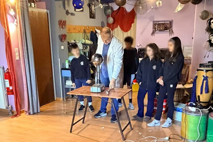 «Ανακαλύπτοντας τον Ηλεκτρομαγνητισμό» – Εκπαιδευτική Επίσκεψη της ΣΤ΄ Δημοτικού στο Πειραματίξ