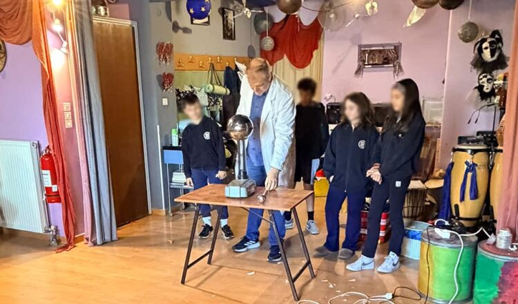 «Ανακαλύπτοντας τον Ηλεκτρομαγνητισμό» – Εκπαιδευτική Επίσκεψη της ΣΤ΄ Δημοτικού στο Πειραματίξ