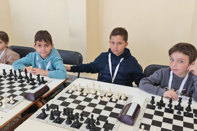 Αξιόλογη παρουσία των μαθητών της Εκπαιδευτικής Αναγέννησης στο 22ο Ομαδικό Πρωτάθλημα Σκάκι 2026
