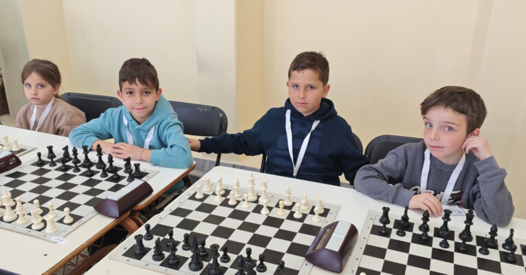 Αξιόλογη παρουσία των μαθητών της Εκπαιδευτικής Αναγέννησης στο 22ο Ομαδικό Πρωτάθλημα Σκάκι 2026