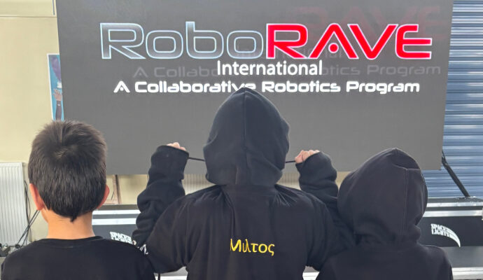 1η θέση για τους μαθητές του Δημοτικού Μίλτο Λώλη και Νικόλα Νικολάου στον Διαγωνισμό Ρομποτικής ‘’Roborave Europe One’’