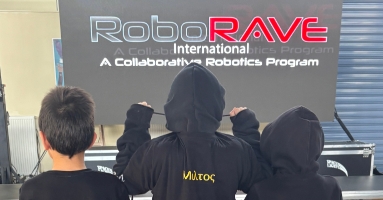 1η θέση για τους μαθητές του Δημοτικού Μίλτο Λώλη και Νικόλα Νικολάου στον Διαγωνισμό Ρομποτικής ‘’Roborave Europe One’’