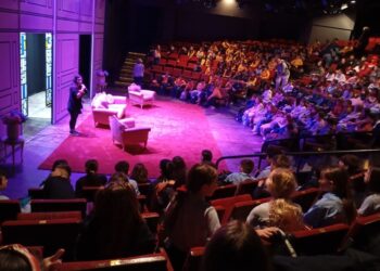 Θεατρική εμπειρία στο μάθημα των Γαλλικών με τον «Φιλάργυρο» του Μολιέρου