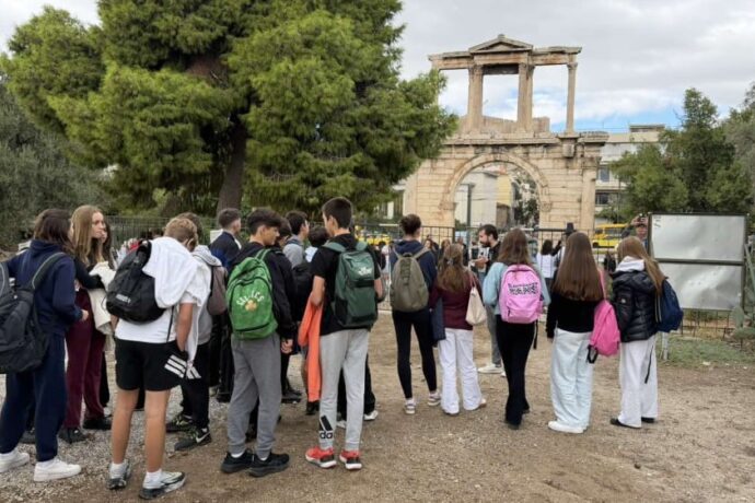 Μια εκπαιδευτική περιήγηση στο ιστορικό κέντρο της Αθήνας για τη Β΄ Γυμνασίου